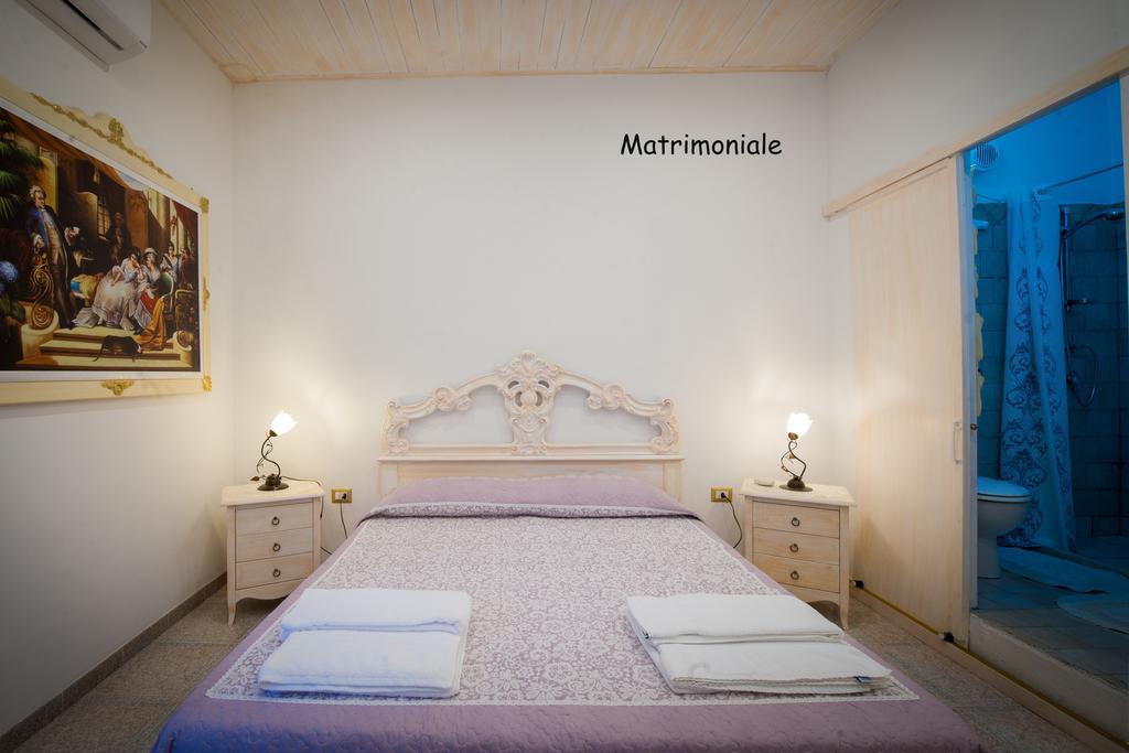 La Cutizza B&B มาร์ตินาฟรังกา ภายนอก รูปภาพ