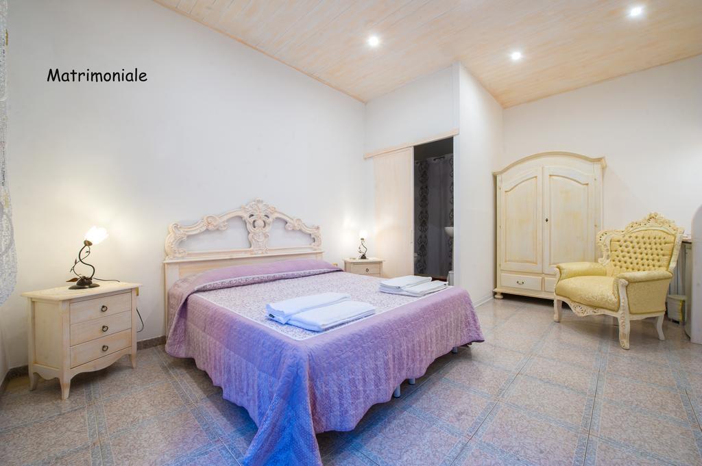 La Cutizza B&B มาร์ตินาฟรังกา ภายนอก รูปภาพ